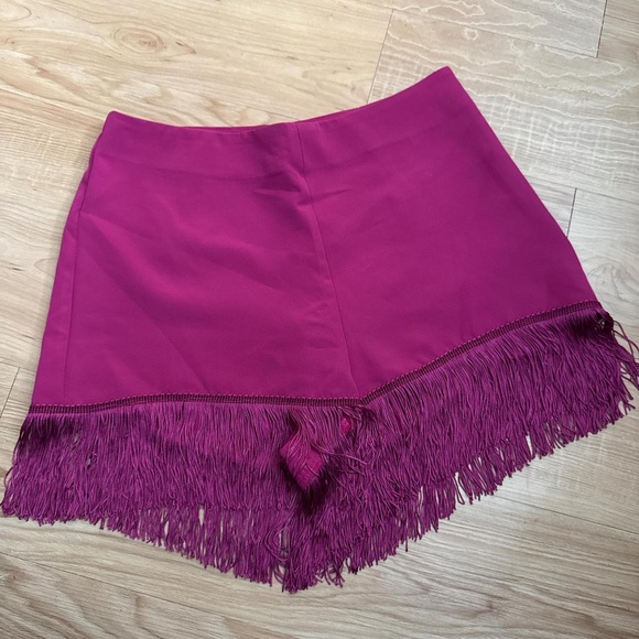 NEW! Rodeo Chic Western Boho Pink Fringe Trim Shorts - Picture 4 of 4